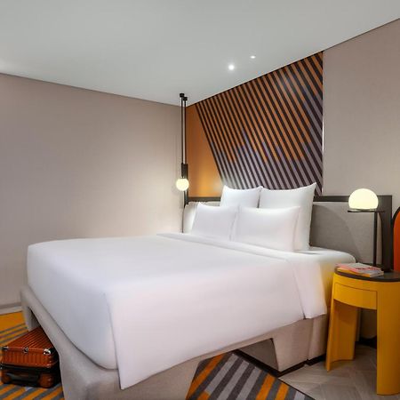 Tribe Living Bangkok Sukhumvit 39 By Accorhotels Екстериор снимка