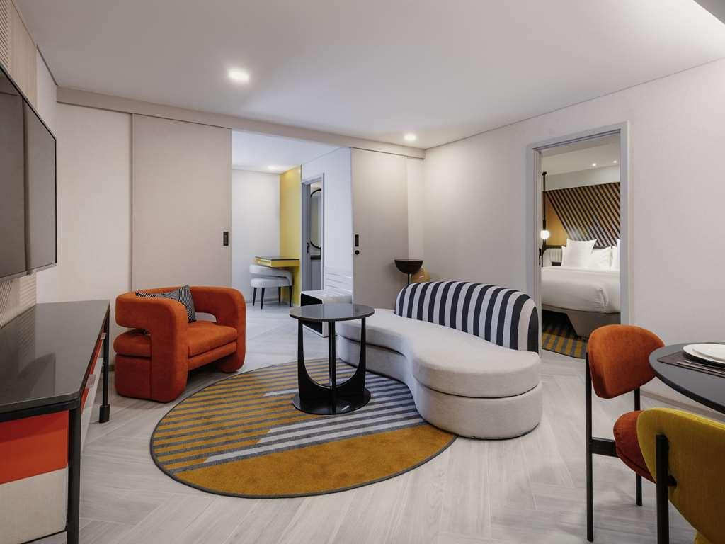 Tribe Living Bangkok Sukhumvit 39 By Accorhotels Стая снимка