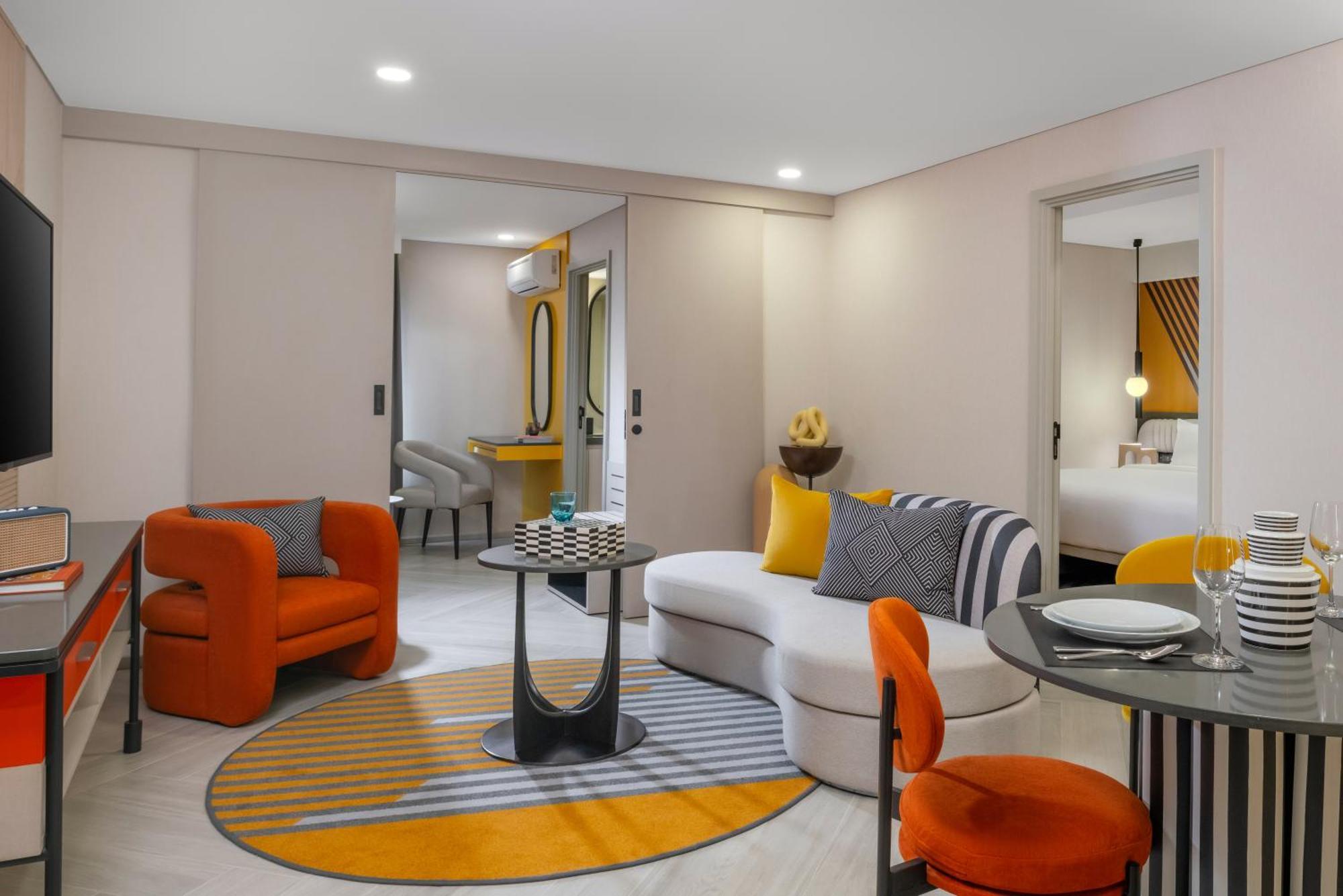 Tribe Living Bangkok Sukhumvit 39 By Accorhotels Екстериор снимка