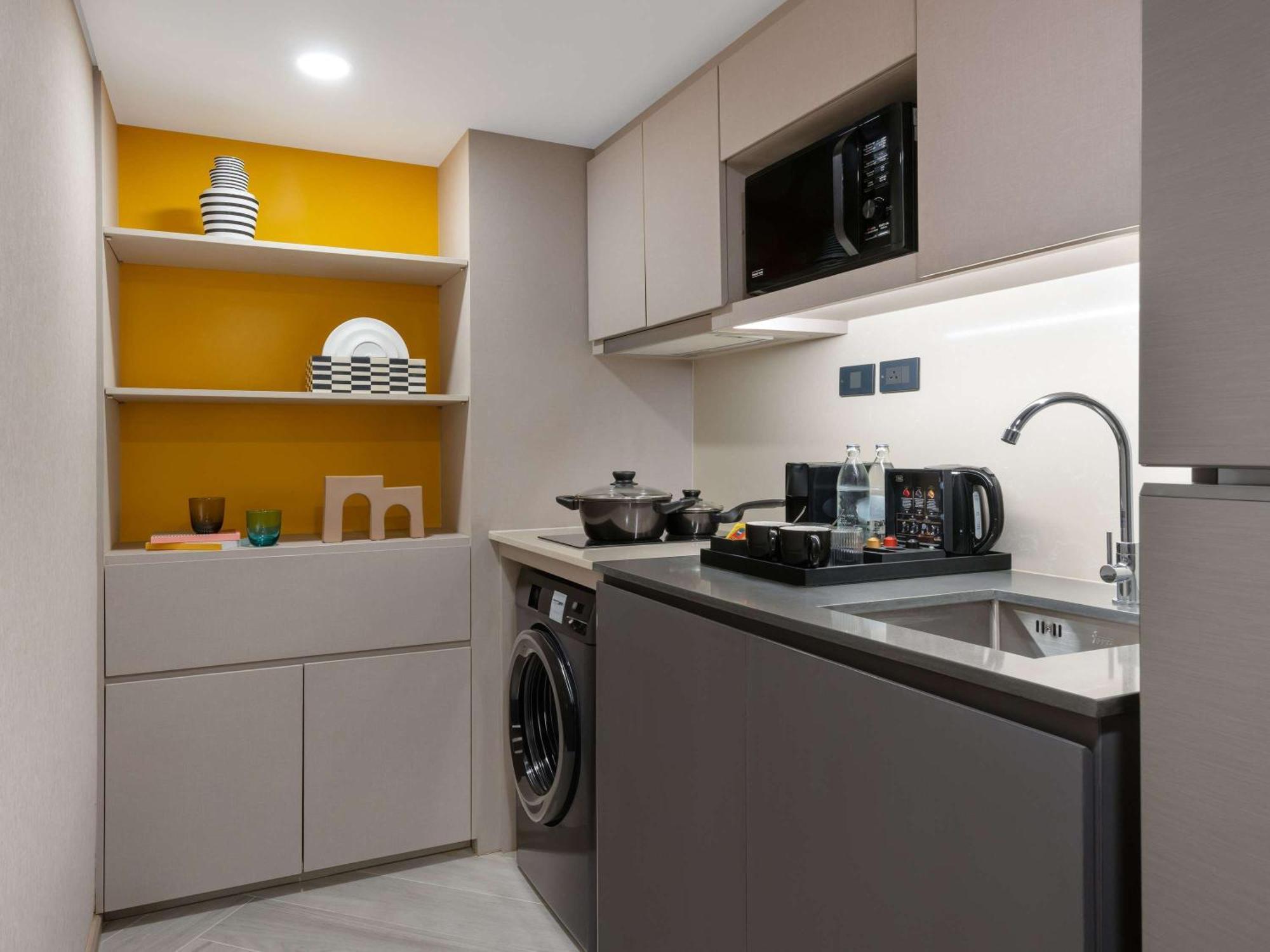 Tribe Living Bangkok Sukhumvit 39 By Accorhotels Екстериор снимка