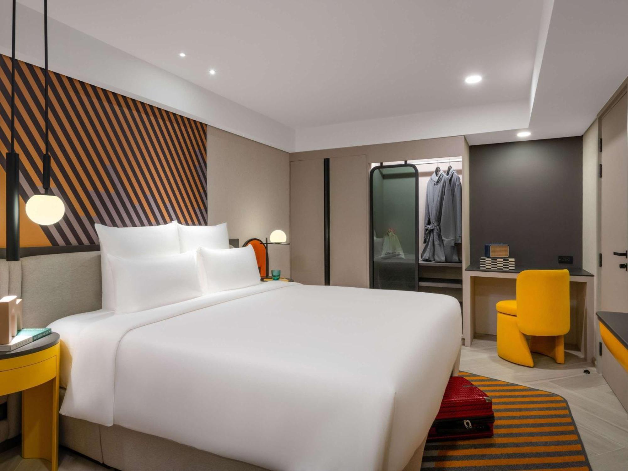 Tribe Living Bangkok Sukhumvit 39 By Accorhotels Екстериор снимка