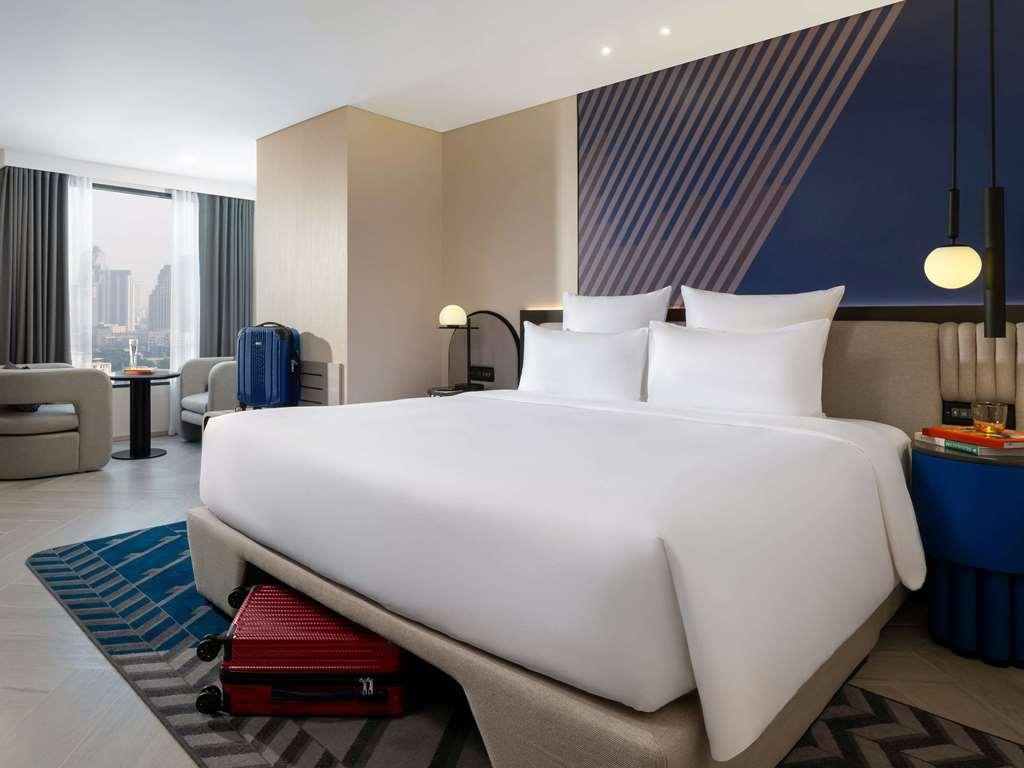 Tribe Living Bangkok Sukhumvit 39 By Accorhotels Стая снимка