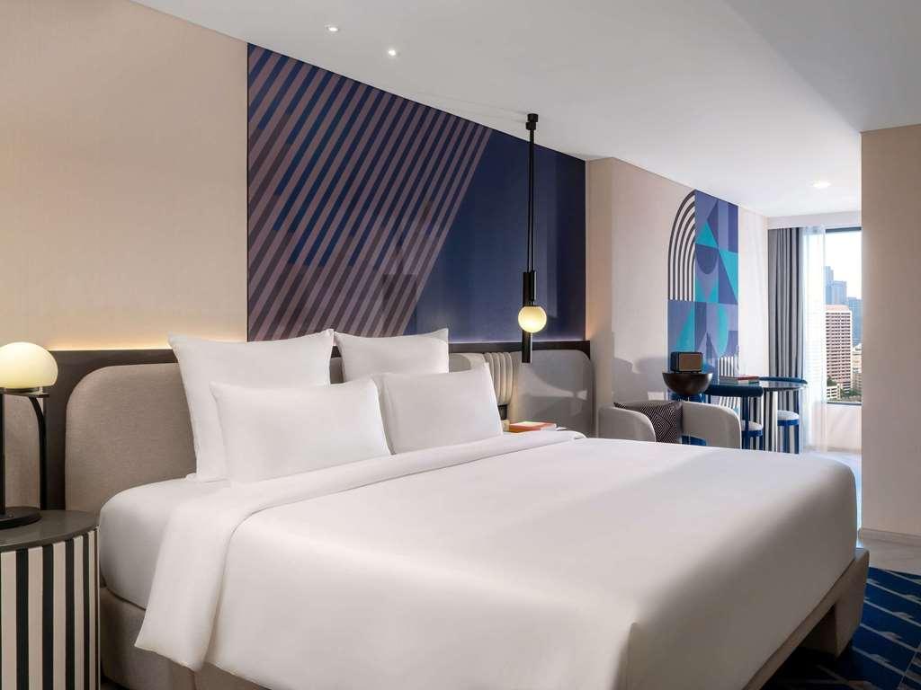 Tribe Living Bangkok Sukhumvit 39 By Accorhotels Стая снимка